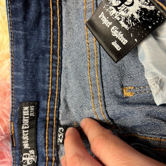 Project eighteenth jeans - Picture 2 of 2